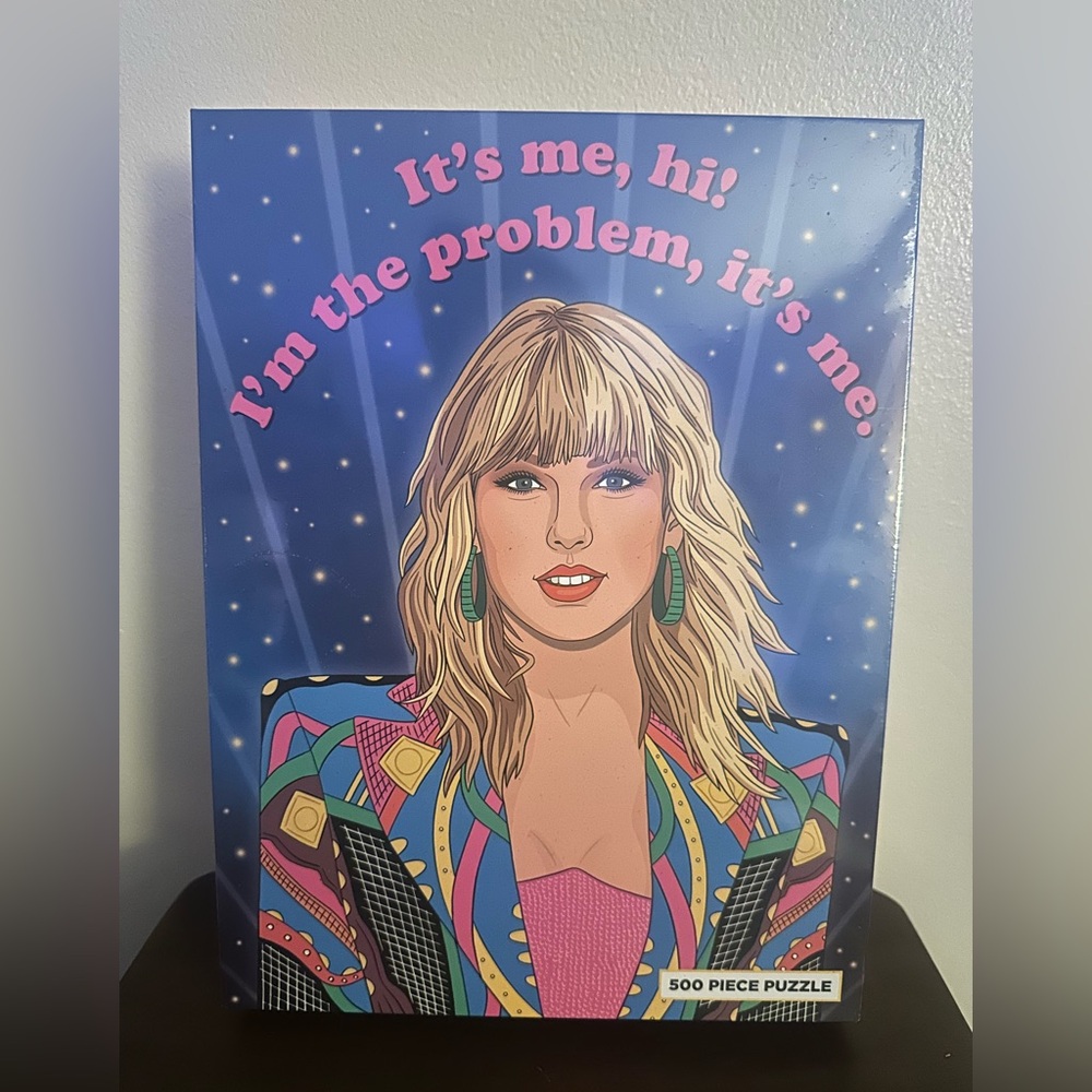 Taylor Swift 500 piece puzzle - never opened - still in original packaging
